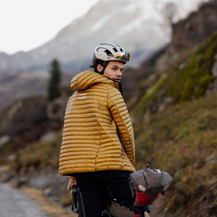 アソス×マムート エナジー インサレーション フーデッド ジャケット bronze ash