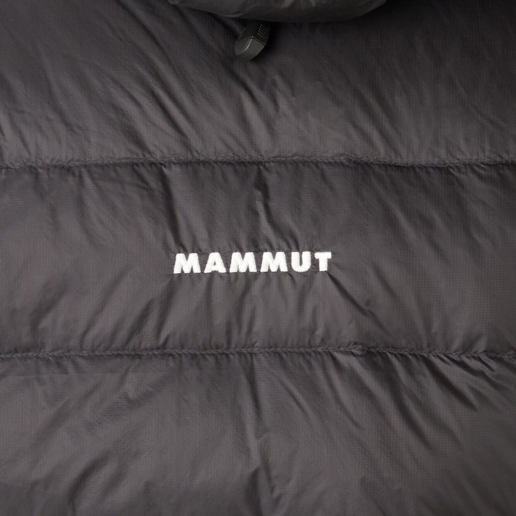 ブロード ピーク プロ インサレーション フーデッド ジャケットアジアンフィット black