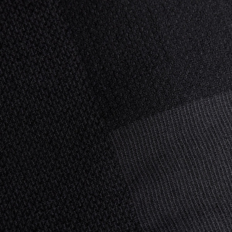 トリフト ロングスリーブ black