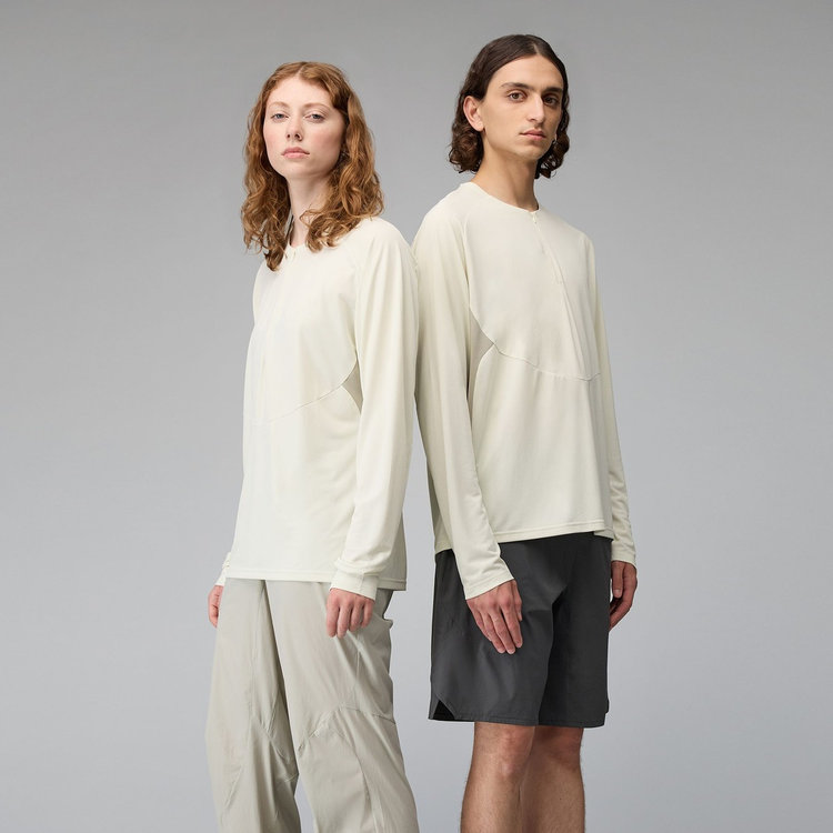 ハイキング パトロール × マムート ライト ファーストレイヤー ハーフジップ ロングスリーブ Tシャツ sage frost-willow whisper