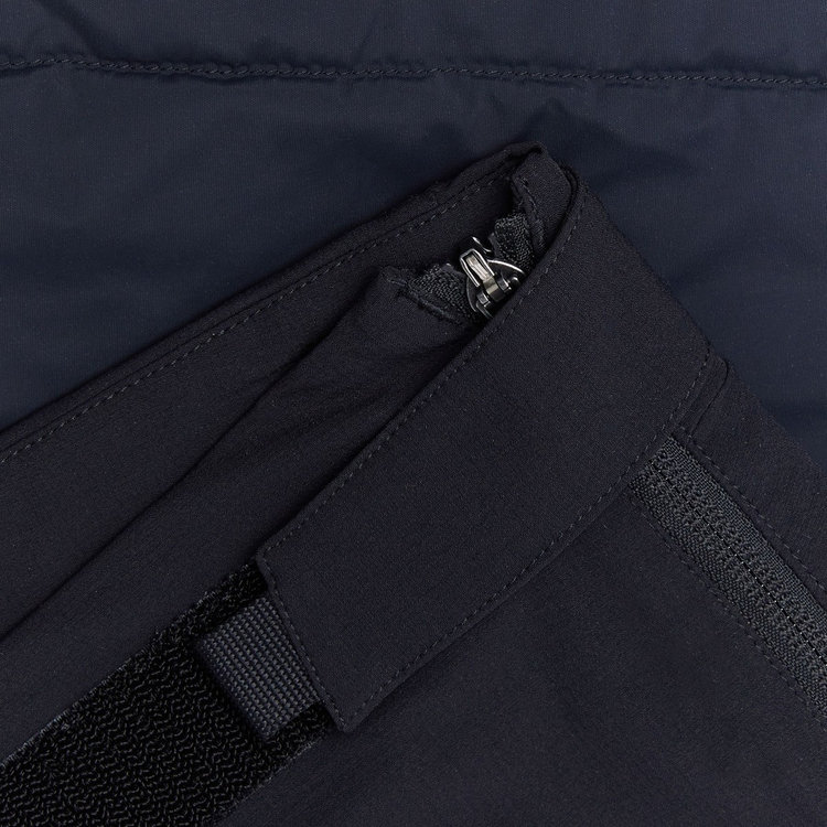 エナジー エア インサレーション ハイブリッド ショーツ black