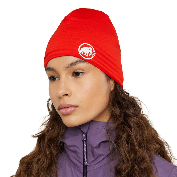 タイス ビーニー mammut red