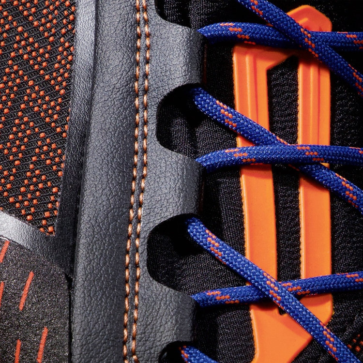 タイス ライト ミッド ゴアテックス black-arumita