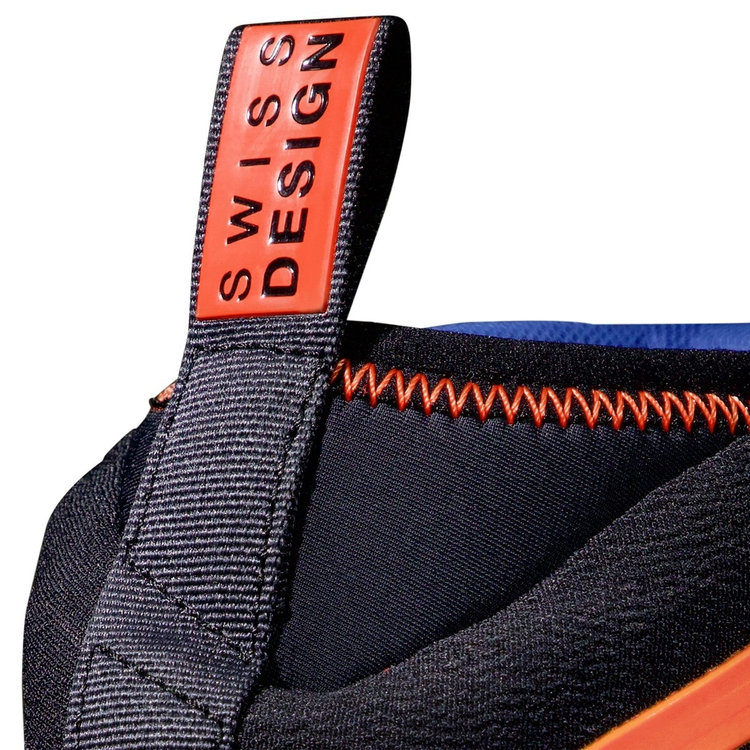 タイス ライト ミッド ゴアテックス black-arumita