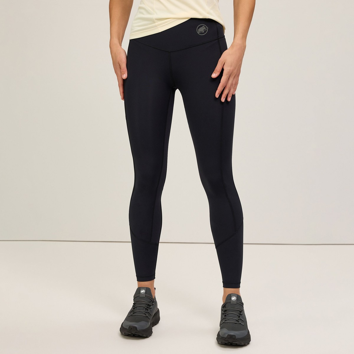 ハルディグラット ハードシェル ビブ パンツ（Haldigrat HS Bib Pants