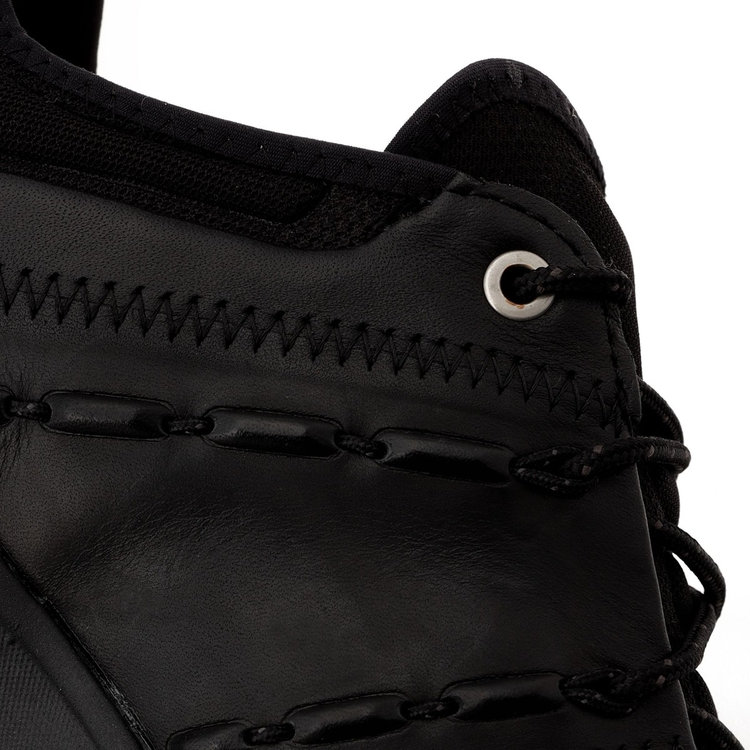 ヒュエコ アドバンスド ロー black