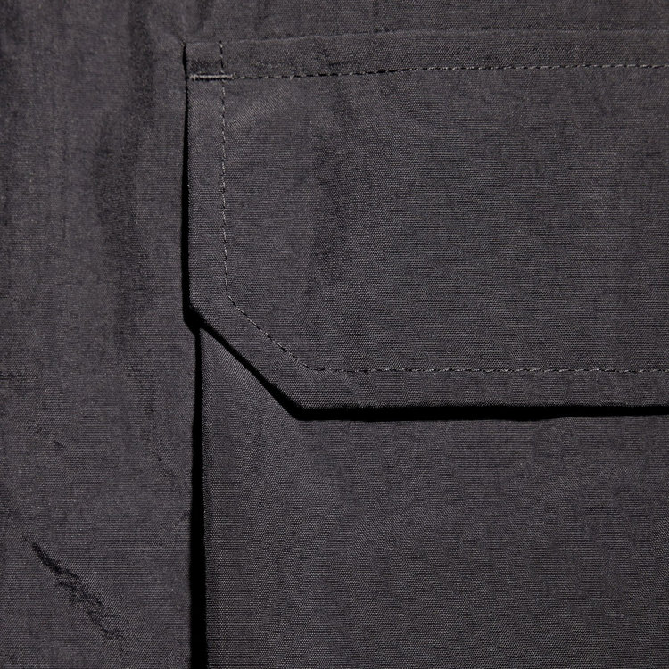 マウンテン ウィンドブレーカー ラインド パーカー アジアンフィット black