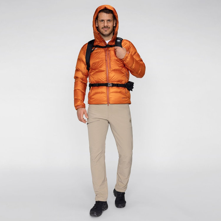 グラビティ インサレーション フーデッド ジャケット アジアンフィット autumn larice