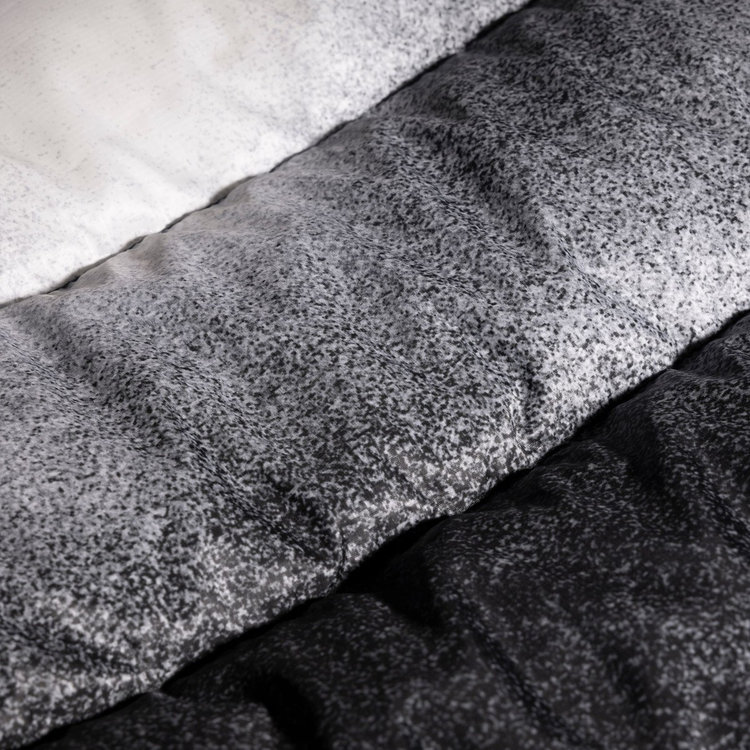 グラビティ インサレーション フーデッド ジャケット アジアンフィット グレイン black-white