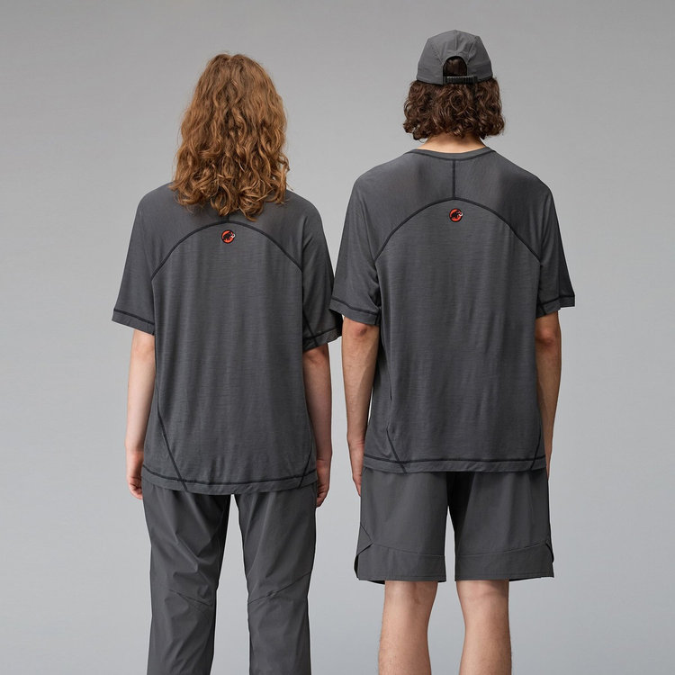 ハイキング パトロール × マムート ツリーウール ファーストレイヤー Tシャツ gabbro