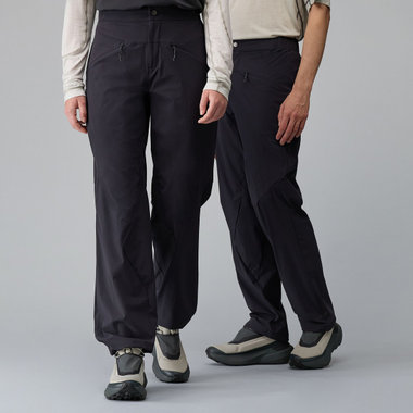 ハイキング パトロール × マムート ライト パンツ