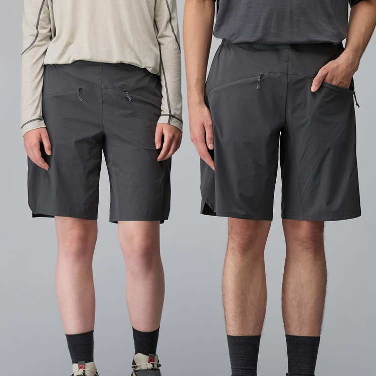 ハイキング パトロール × マムート ライト ショーツ gabbro