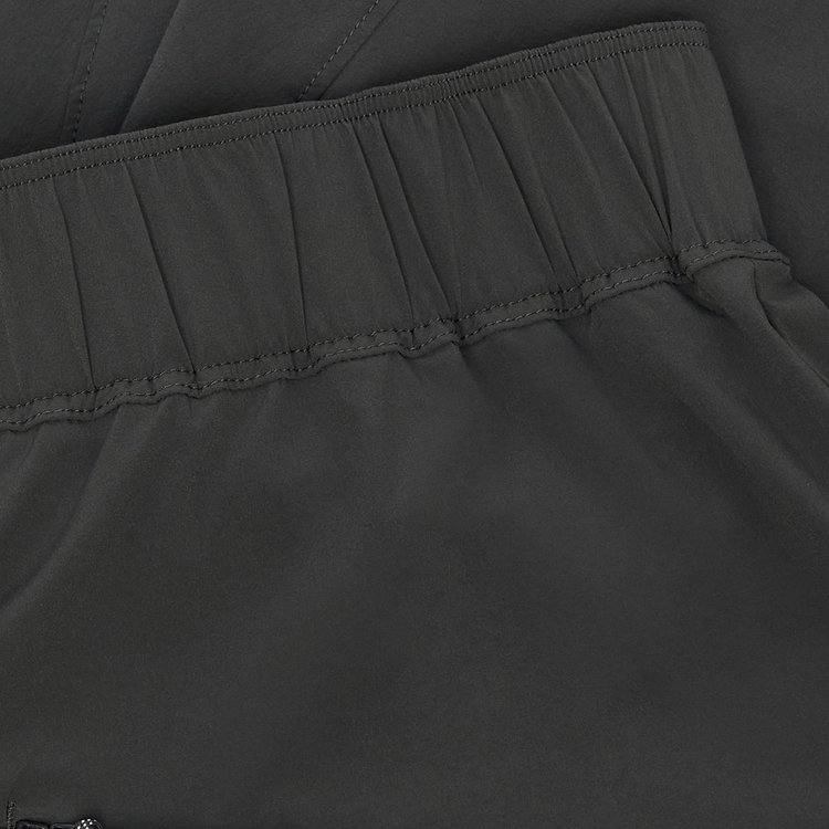 ハイキング パトロール × マムート ライト ショーツ gabbro