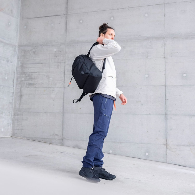 エクセロン 20 black