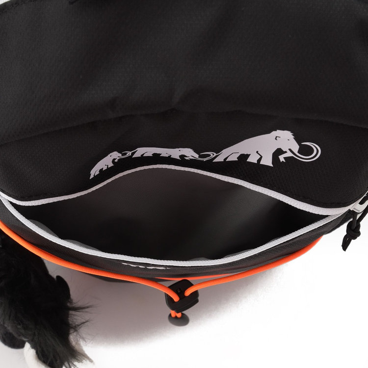 フィルスト ジップ 16 black