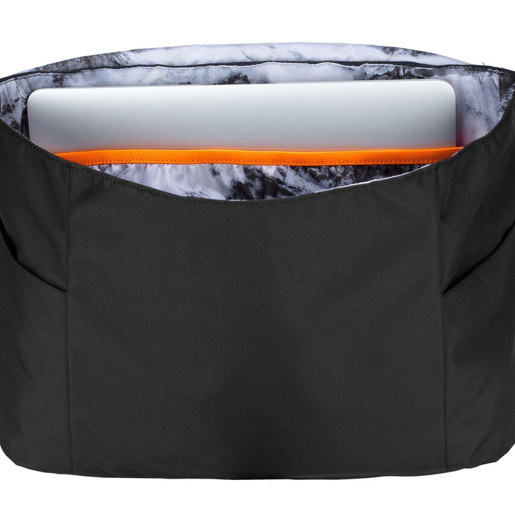 エクセロン メッセンジャー 14 black