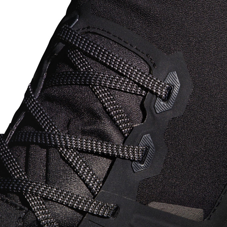 アルティメット III ミッド ゴアテックス black