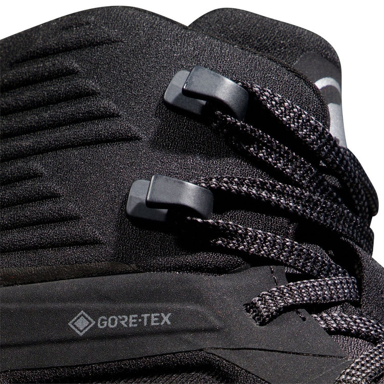 アルティメイト 3 ミッド ゴアテックス black