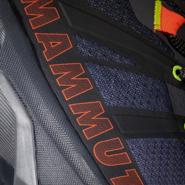 サーティグ 2 ミッド ゴアテックス dark titanium-vibrant orange