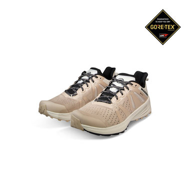 サンティス トレイルラン ロー ゴアテックス