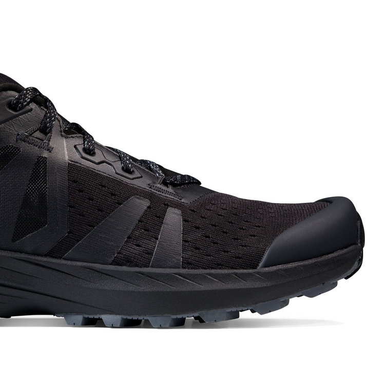 サンティス トレイルラン ロー ゴアテックス black