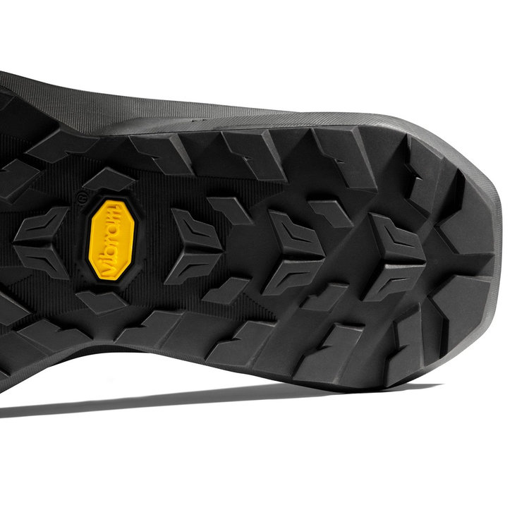 エナジー マウンテン ロー ゴアテックス black-dark steel