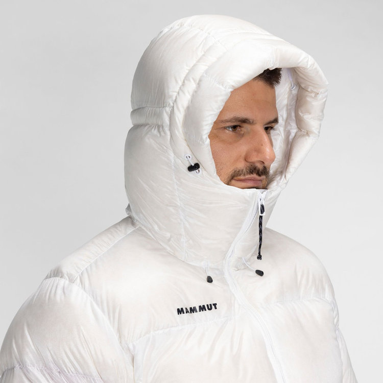 スノーフィールド インサレーション フーデッド ジャケット アジアンフィット white