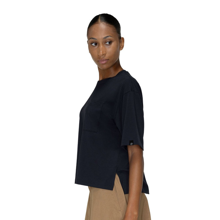 マムート オーバーサイズド Tシャツ アジアンフィット black