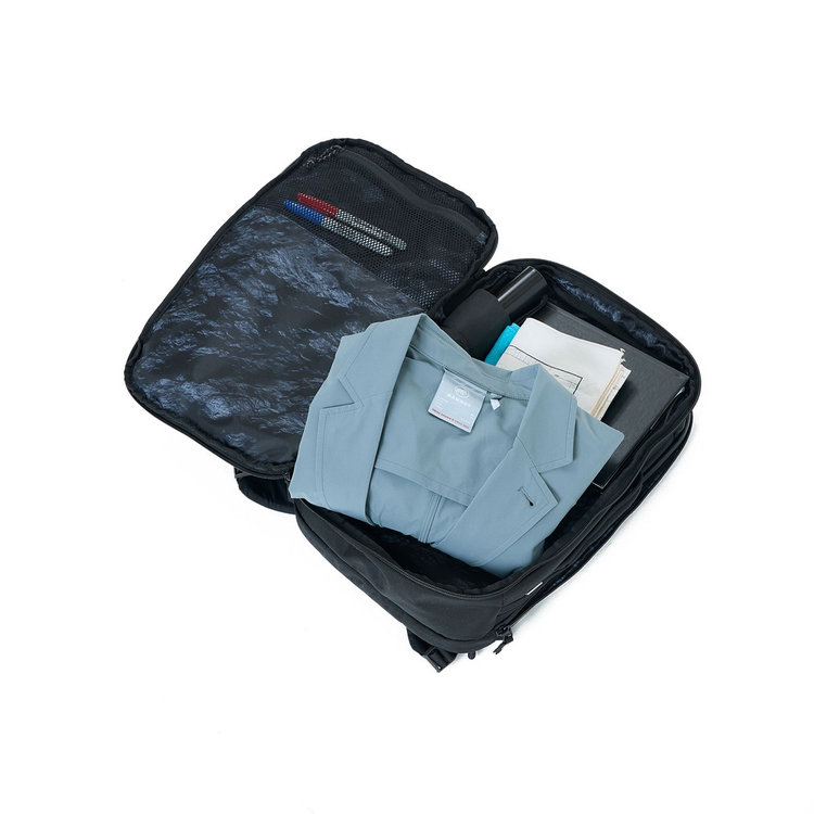 セオン トランスポーター ジャパンエクスクルーシブ 15 バリスティックナイロン black