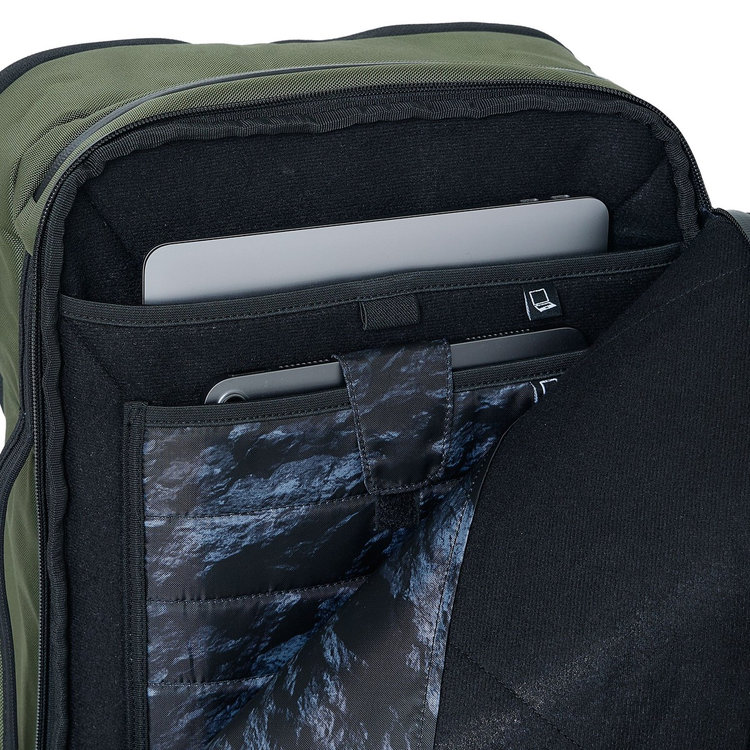 セオン トランスポーター ジャパンエクスクルーシブ 25 バリスティックナイロン dark marsh