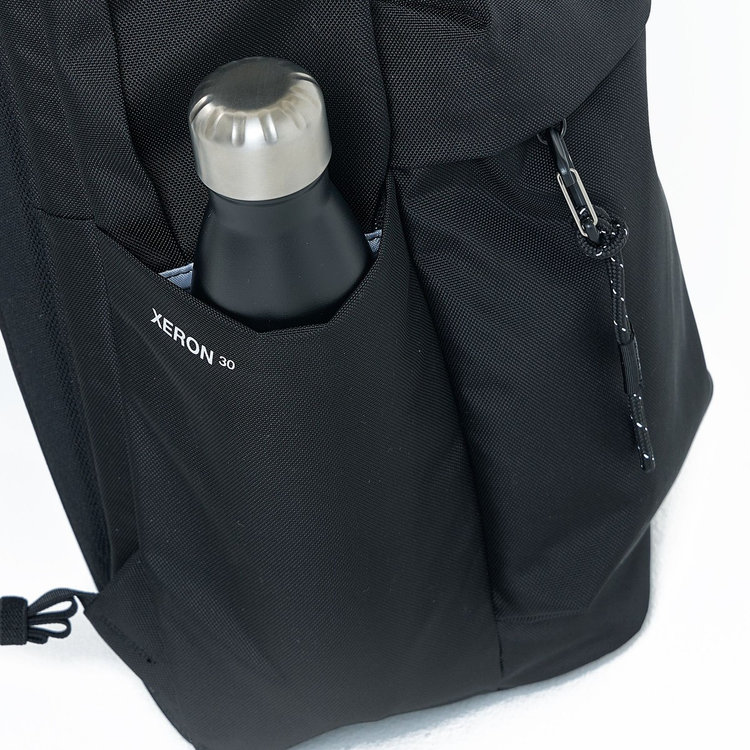 エクセロン 2.0 ジャパンエクスクルーシブ 30 black