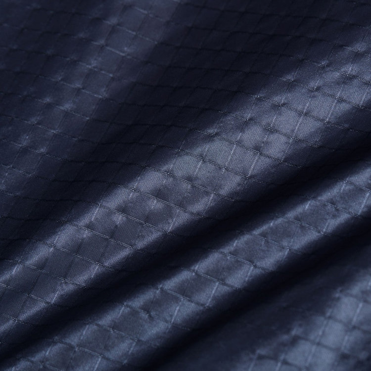 アイガーヨッホ ライト インサレーション フーデッド ジャケット night