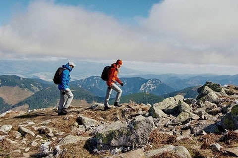 160 周年記念プロジェクト～すべては山を楽しむ為に～ 「日本の守るべき美しい山景色」登山ツアー第１弾応募受付開始！