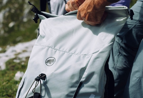 ハイキングのための正しいパッキング方法